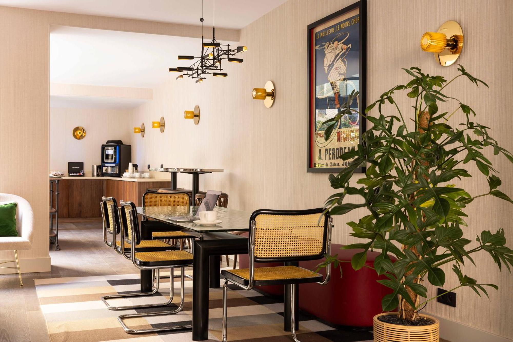 Hotel Moderniste ปารีส ภายนอก รูปภาพ